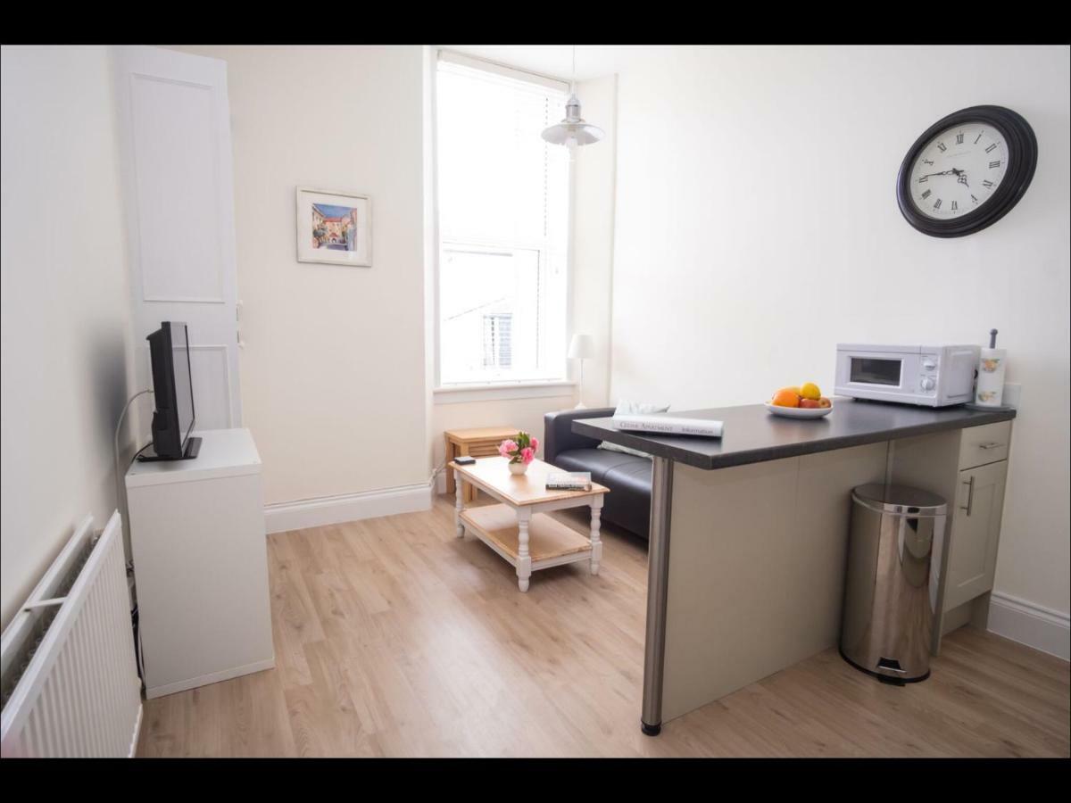 Cedar Apartment Геленсбург Екстер'єр фото